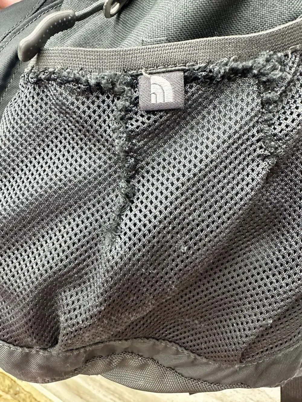 The North Face Recon Backpack Black Red Laptop Day Bag